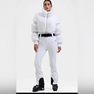 GSOU SNOW White Faux Fur ski suit one piece overall